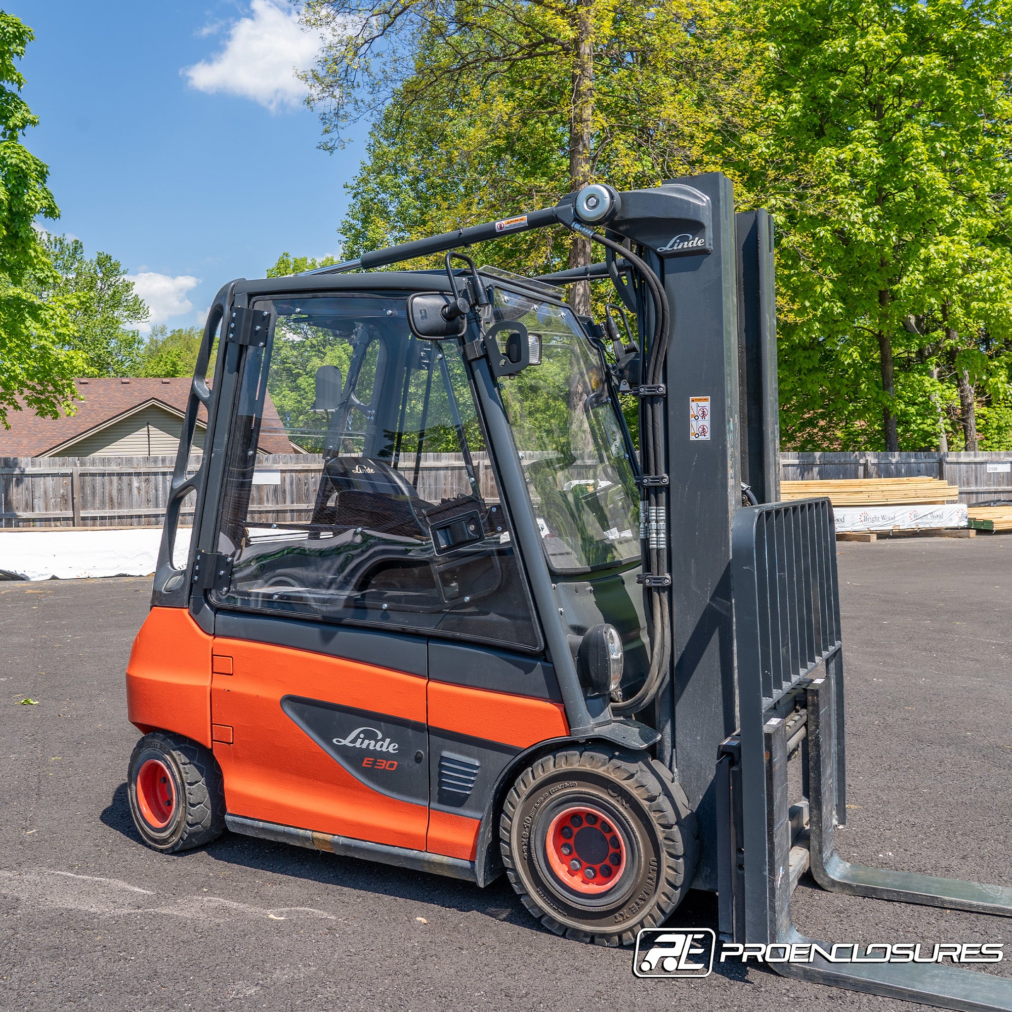 Linde Forklift Cab Enclosure ProEnclosures linde-forklift-cab-enclosure-proenclosures