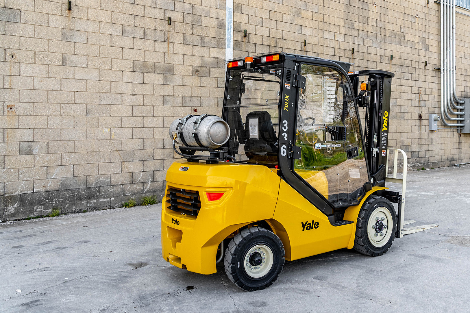 ProEnclosures Forklift Rear Windshields
