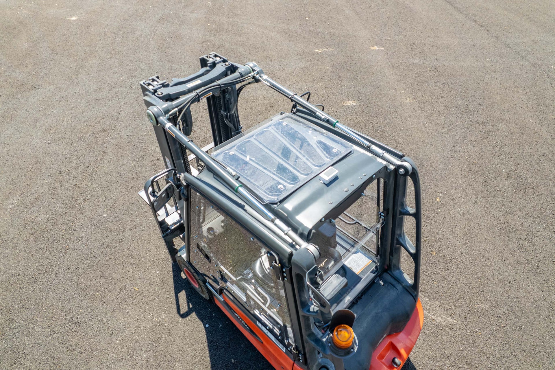 Linde Forklift | Cab Enclosure Parts | ProEnclosures